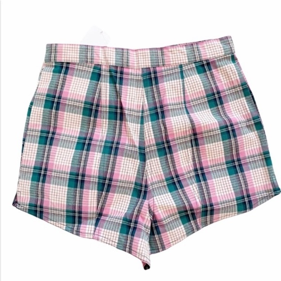 URBAN OUTFITTERS Plaid High Waist Patch Pockets Shorts NEW - Picture 2 of 6